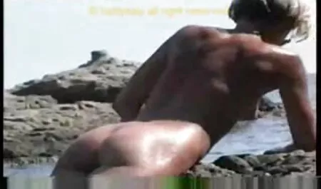 Elegante Mulher Negra madura seduz seu marido para foder com um terno depravado videos d esexo