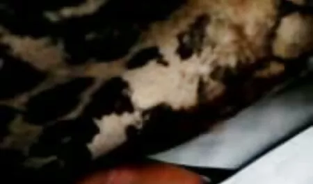 Bunda Grande morena expõe sexo ao vivo e grátis seu macio mandin