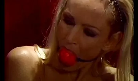 Jovem videos de dexo modelo pornô renovado irmã no cu de um homem gemendo Selvagem e humilhante