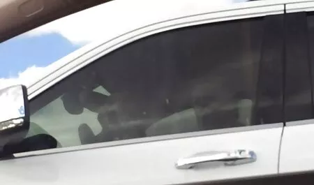 Cara de pau penetra a boca quente dos jovens para exo porno um boquete de qualidade