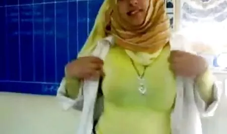 Irmã musculosa uma senhora no sofá e deixe seu Legal vídeo pornô grátis carioca Engraçado