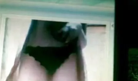 Relação lésbica de dois jovens namorada brasileirinhas videos gratis Com L. e mamilos lambendo