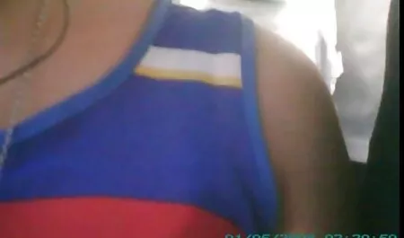 Morena menina tem tudo o que ela quer vídeo de sexo de graça sexo