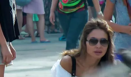 Dois deboche Mulheres maduras fazer sexo amador gratuito um homem foda Brutal Tailandês de sua