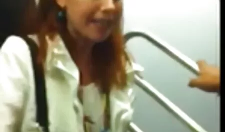 Linda loira teen chupa seu namorado e espalha video sexo gratis hd as pernas