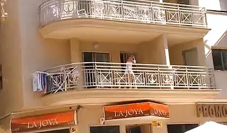 Uma estrela pornô não doido pornô tem vergonha de ser uma prostituta na frente de um homem negro