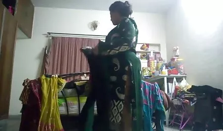 Ébano amaturka masturbar-se vídeo samba pornô com adulto gato brinquedos
