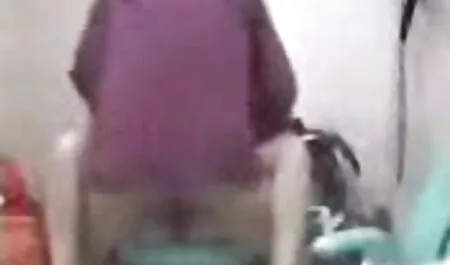 Louco adolescente cadelas têm bizarro lésbica videos de sexo gratis coroas sexo