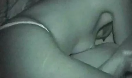 Cara não video de sexxo aprecia bela namorada Lingerie