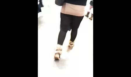 Dona de casa é humilhado em frente de uma ver vídeo de sexo grátis preto cara