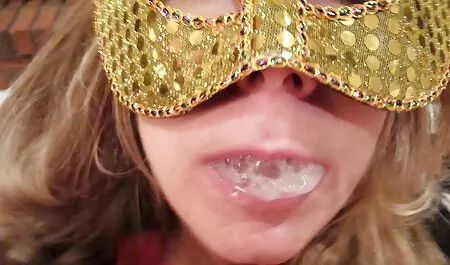 Compilação de menina samba pornô grátis fodendo com seu namorado em lugares diferentes, Sujo