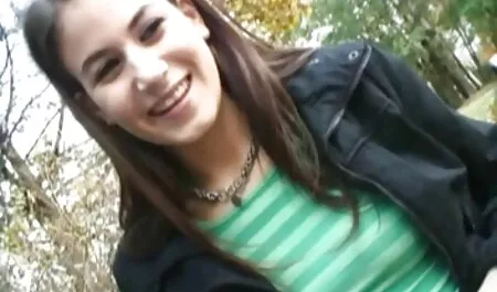 Jovem peituda pornô modelo impressionante stripper videos de sexo gratis hentai no escuro