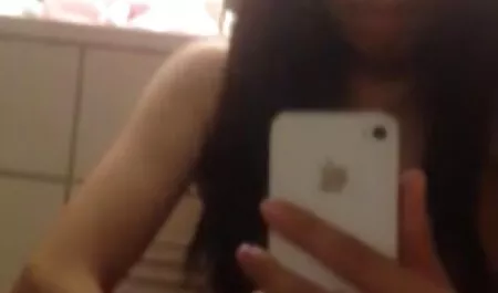Maduro erótico modelo bliss fode com dois vídeo pornô ao vivo grátis cool partners