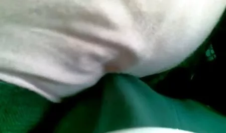 Peituda Mulher madura Massagem clientes e não porno gratis whatsapp se esqueça de masturbar seu pau com peitos